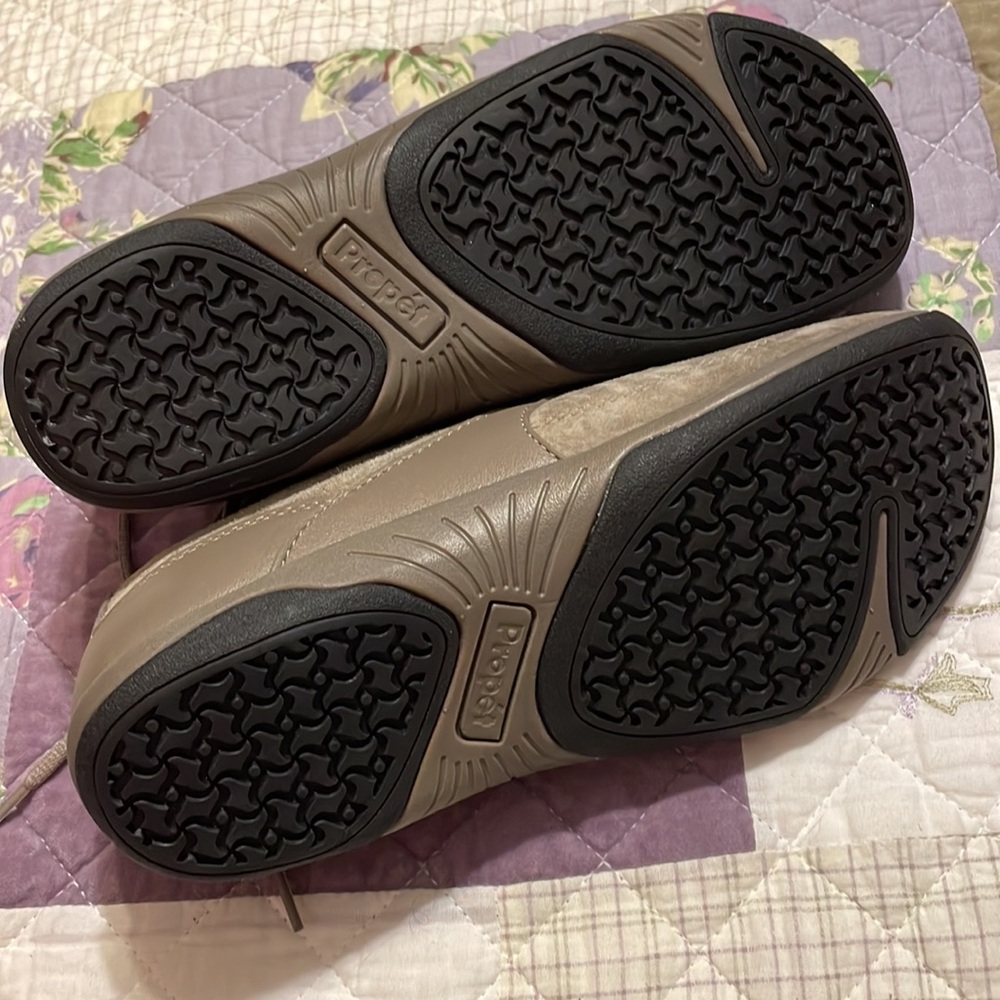Propet Jodie Suede Oxford Comfort Shoe Size 7.5 M(B) - Picture 7 of 7